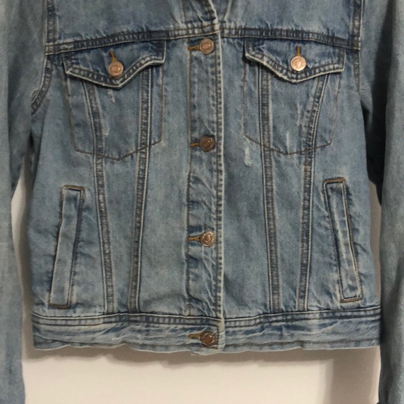 FOREVER 21 Distressed Denim Jacket Light-wash Blue - Picture 3 of 11